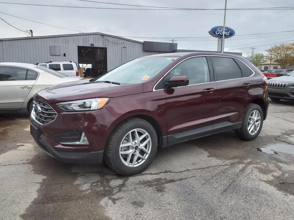 2022 Ford Edge SEL