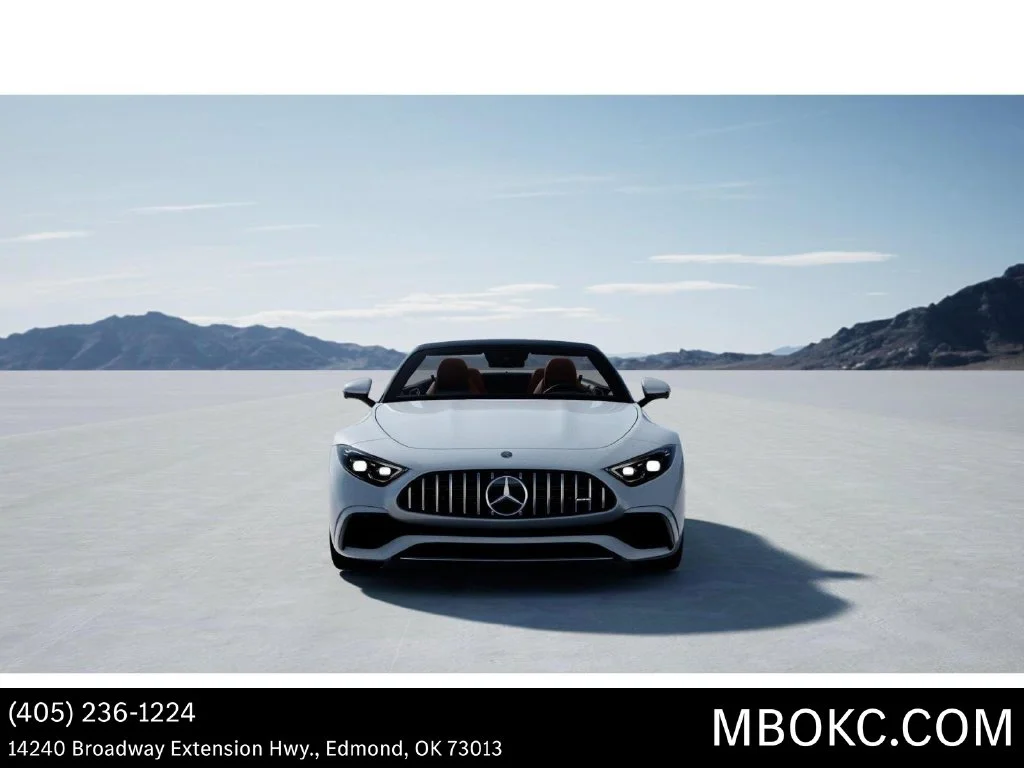 New 2027 MANUFAKTUR Moonlight White Metallic Mercedes-Benz AMG® SL 43 Roadster image 8