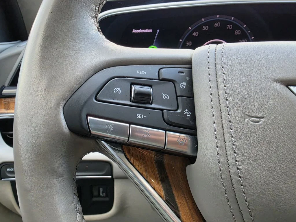 Used 2023 Black Cadillac Sport Platinum image 19