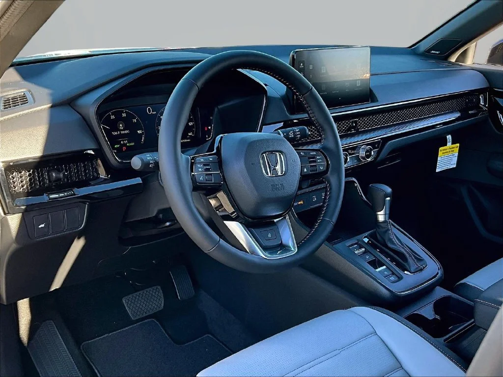 New 2027 Platinum White Pearl Honda Sport Touring Hybrid AWD image 19