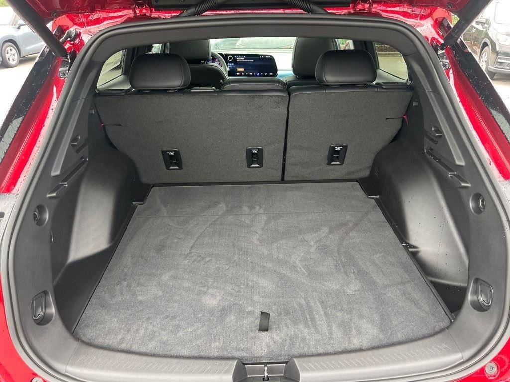 2025 Chevrolet Equinox EV LT - Photo 30