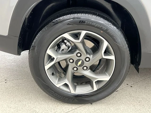 Certified Used 2025 Gray Chevrolet LT image 39