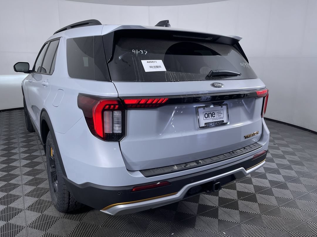 2026 Ford Explorer Tremor - Photo 25