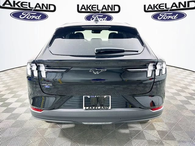 New 2026 Black Ford Premium image 5