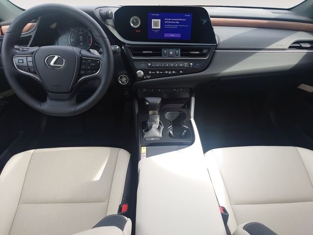 2025 Lexus ES 350 - Photo 10