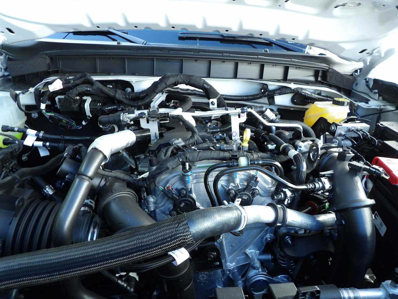 New 2026 Oxford White Ford Heritage Edition image 15