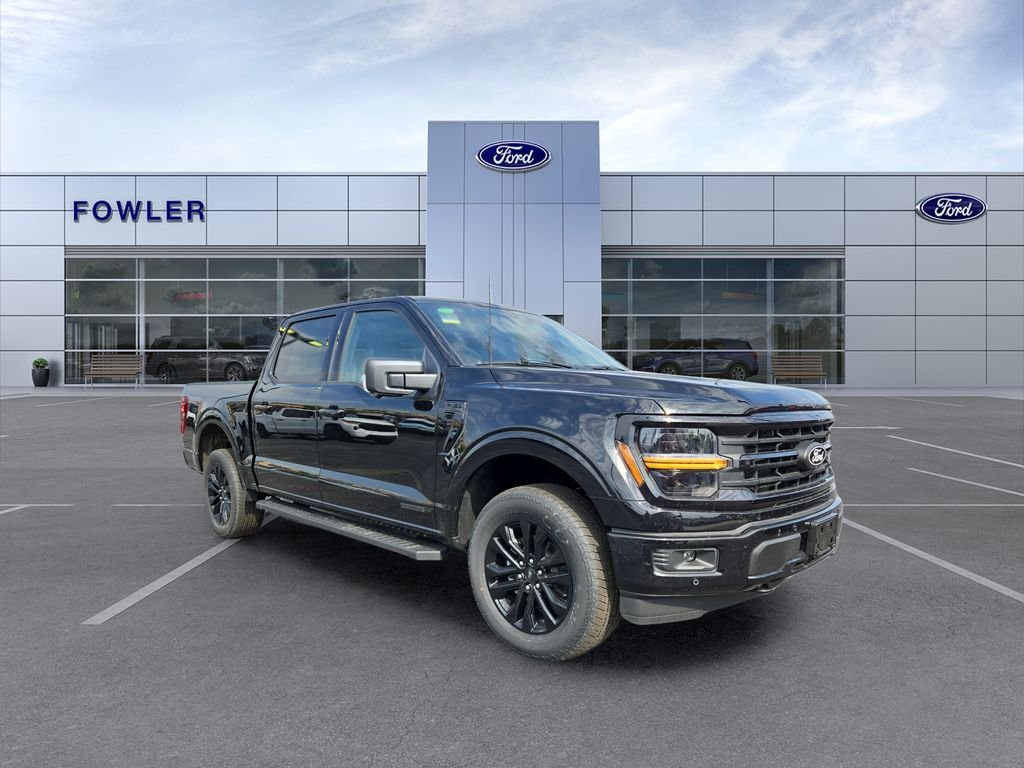 New 2026 Agate Black Metallic Ford XLT image 3