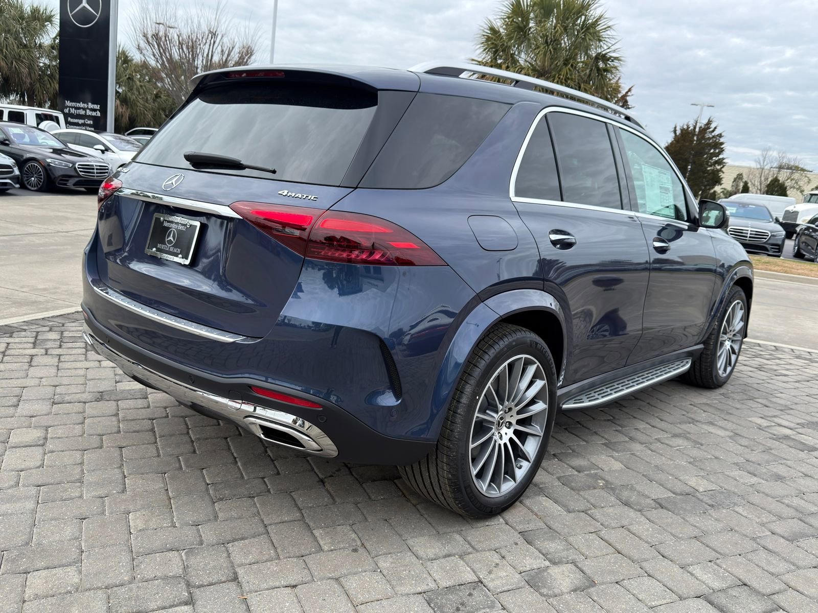 New 2026 Twilight Blue Mercedes-Benz GLE 350 image 36