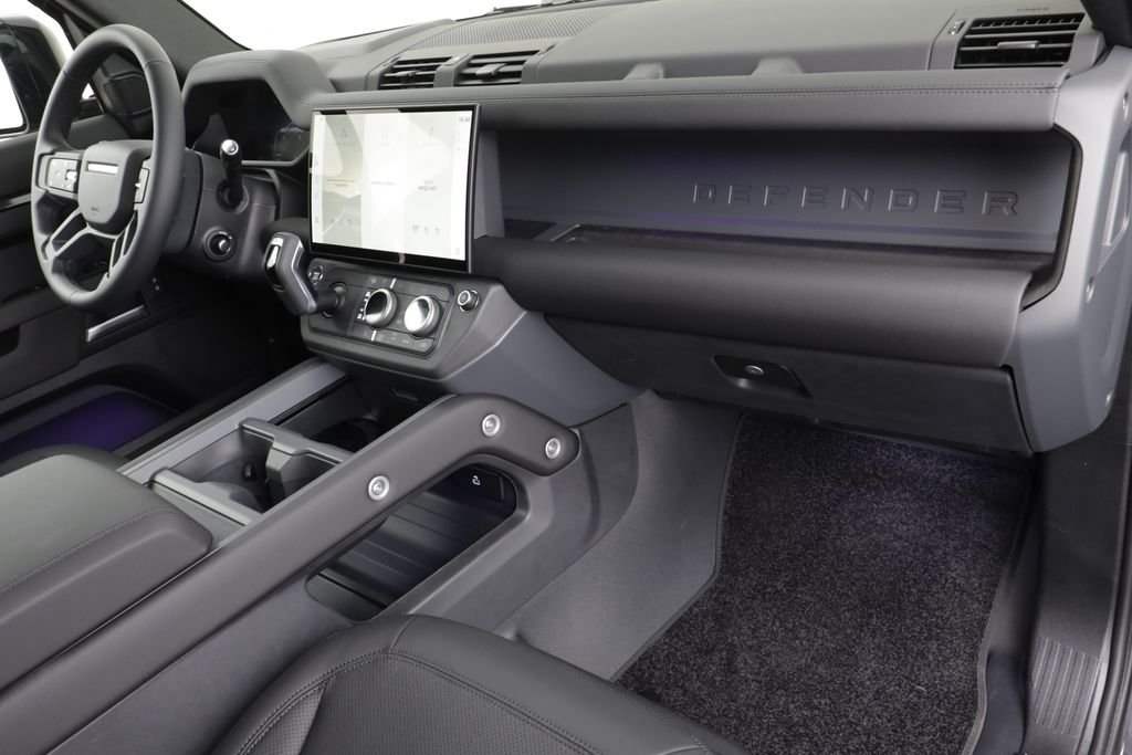 New 2026 Carpathian Grey LAND ROVER X-Dynamic SE image 22