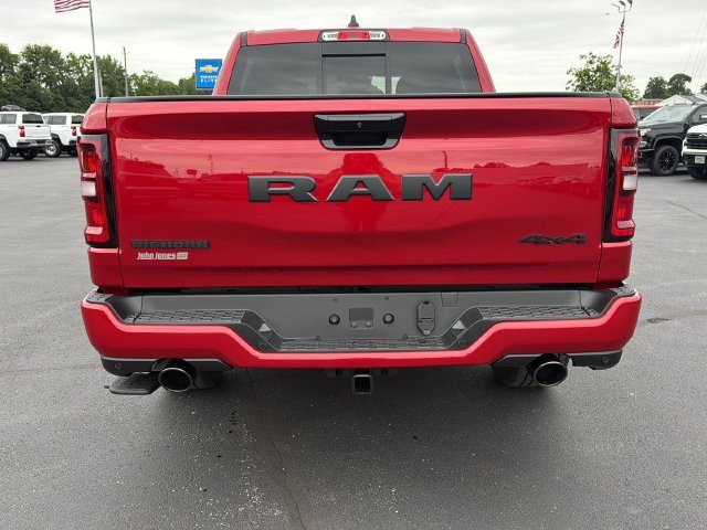 New 2026 Molten Red Pearl-Coat Exterior Paint RAM Big Horn/Lone Star image 17
