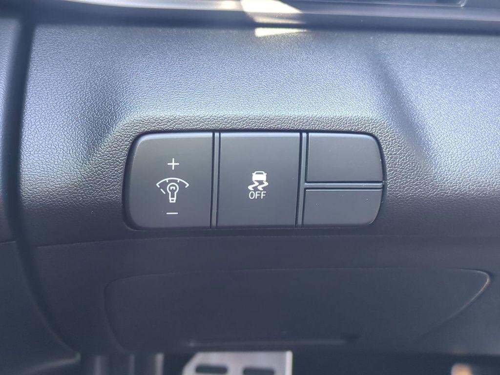 New 2026 Black Hyundai SEL Sport Premium image 26