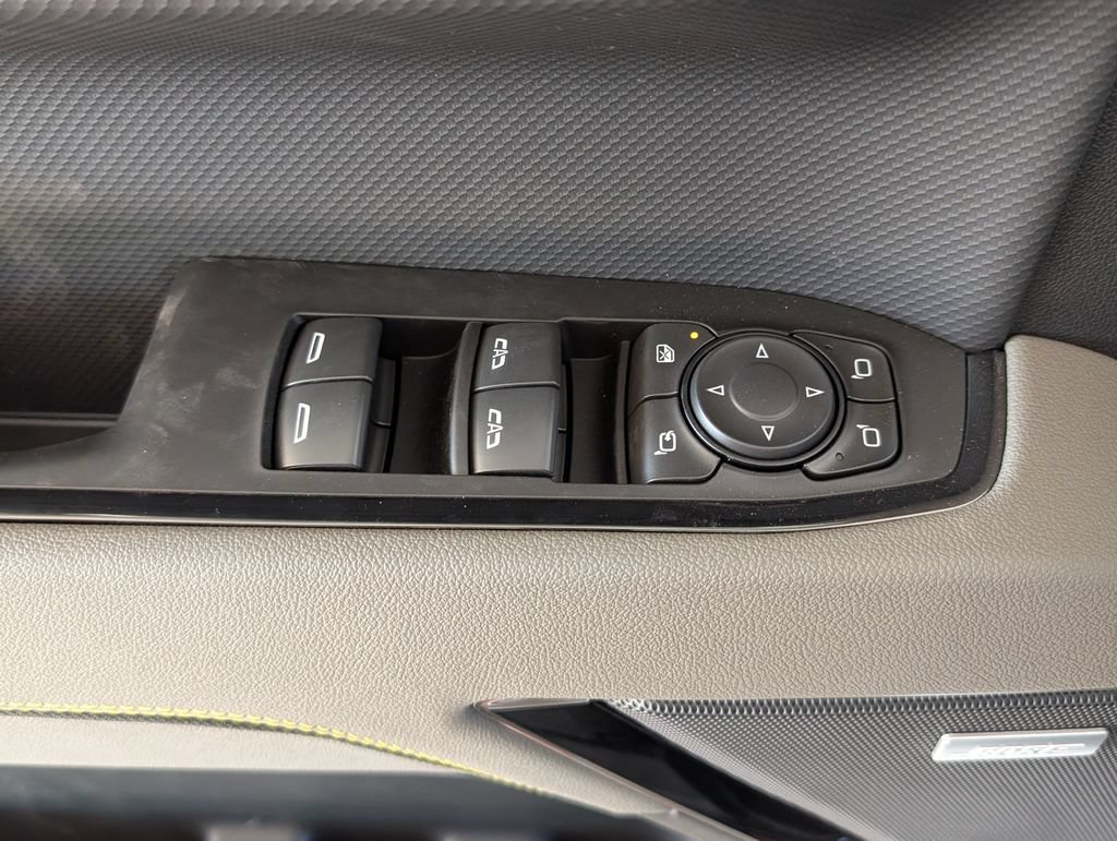 2026 Chevrolet Silverado 1500 ZR2 - Photo 14