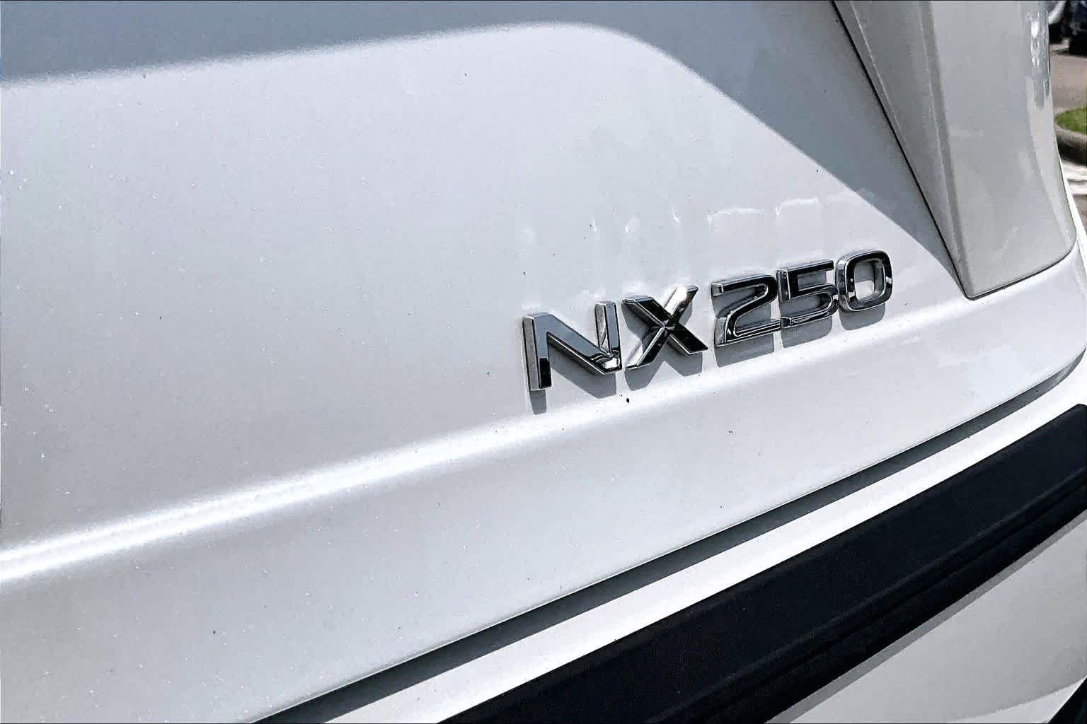 Used 2024 Eminent White Pearl Lexus  image 28