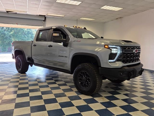 2024 Chevrolet Silverado 2500HD ZR2