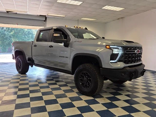 2024 Chevrolet Silverado 2500HD ZR2