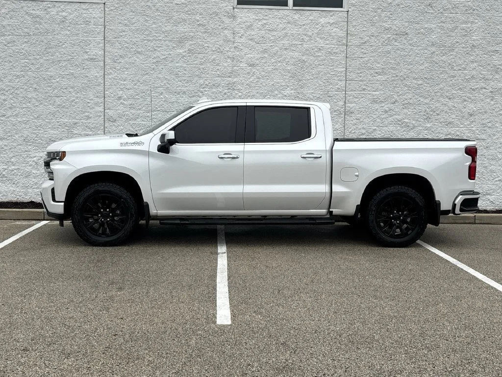 Certified Used 2021 Beige Chevrolet High Country image 10