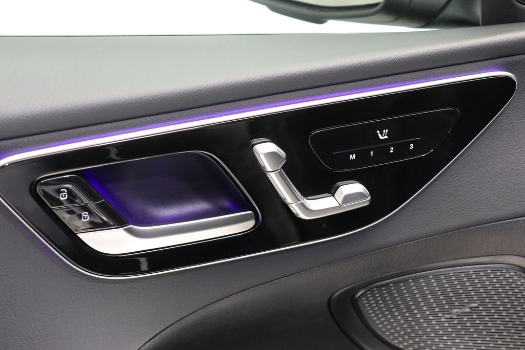 2026 Mercedes-Benz C-Class Sedan C 300 - Photo 33