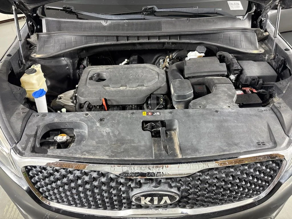 Used 2016 Black Kia LX image 35