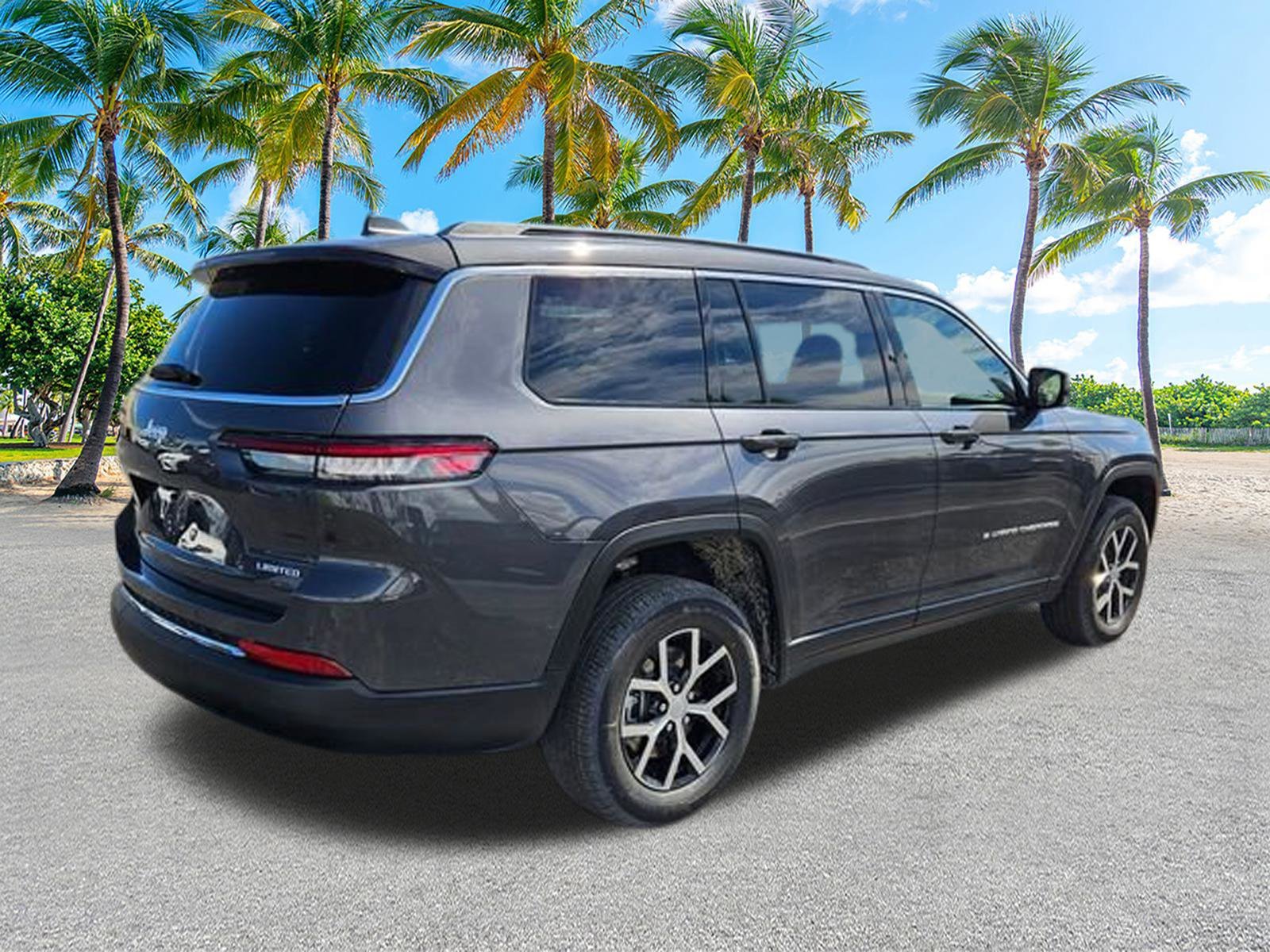 2025 Jeep Grand Cherokee L Limited - Photo 13