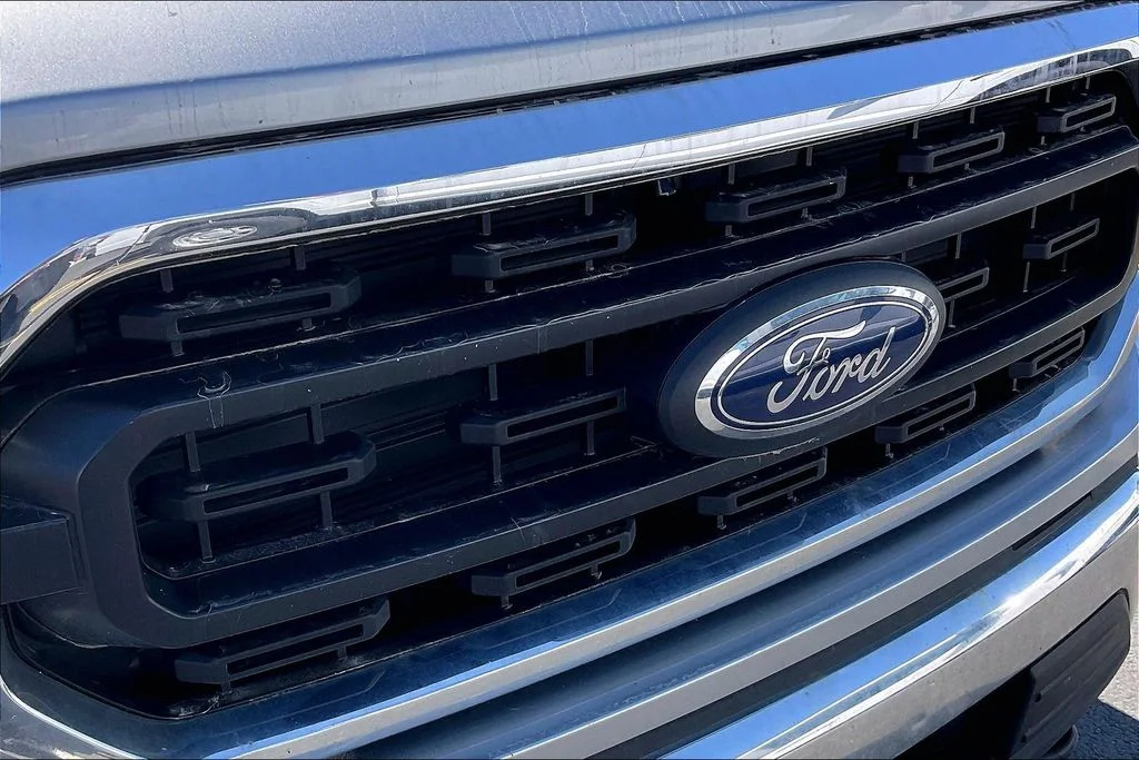 Used 2022 Silver Ford XLT image 29