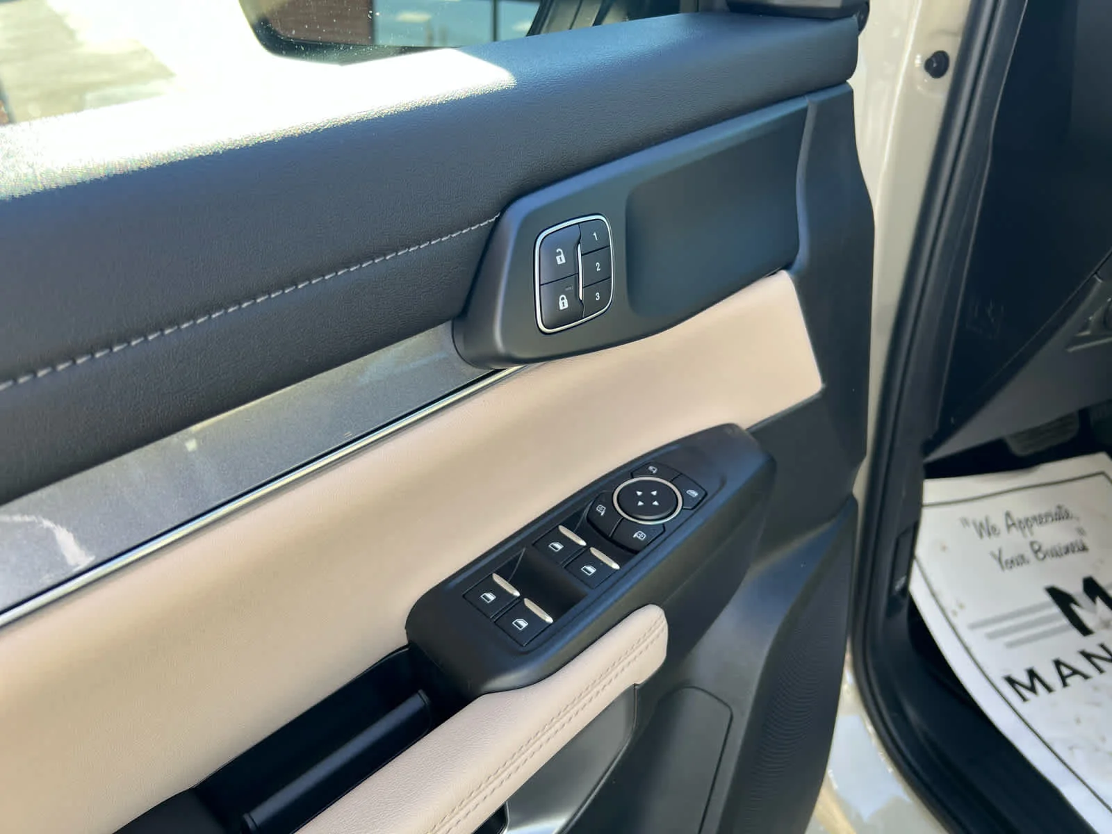New 2025 Desert Sand Ford LARIAT image 10