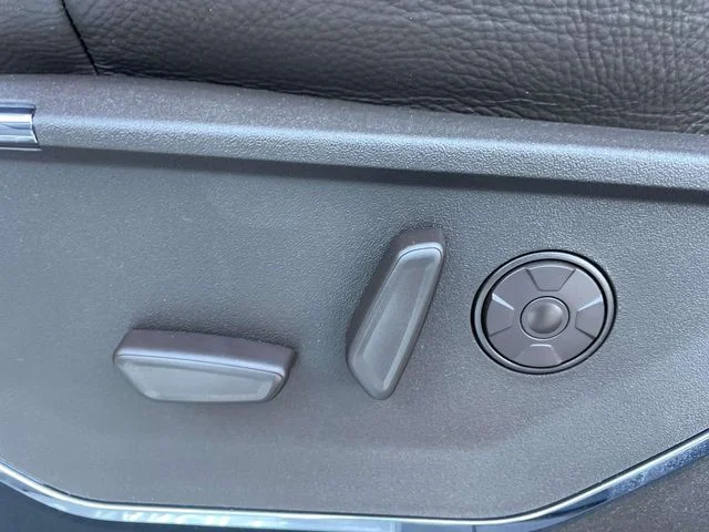 New 2026 White Ford King Ranch image 12