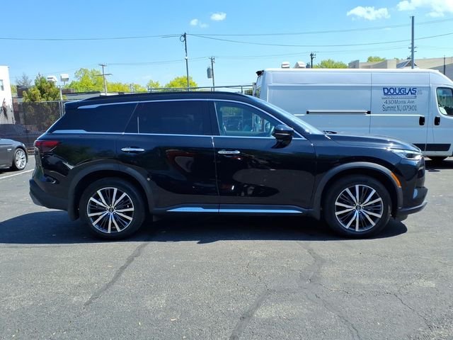 Used 2023 Black INFINITI Autograph image 5