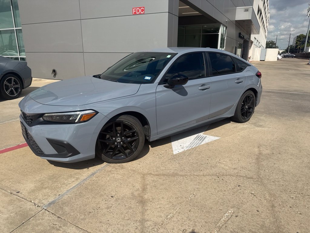 Used 2022  Honda Sport image 1