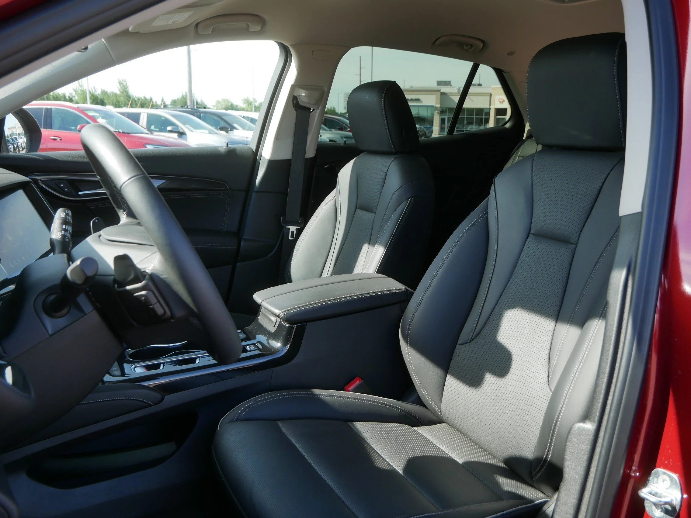 2023 Buick Envision Essence - Photo 19