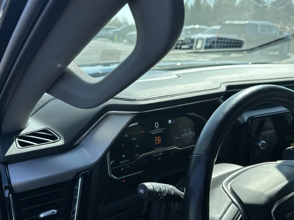 Used 2022 Black GMC Denali image 10