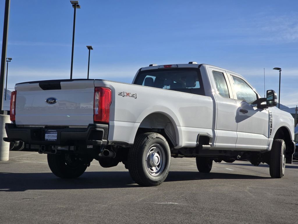 New 2026 Oxford White Ford XL image 23