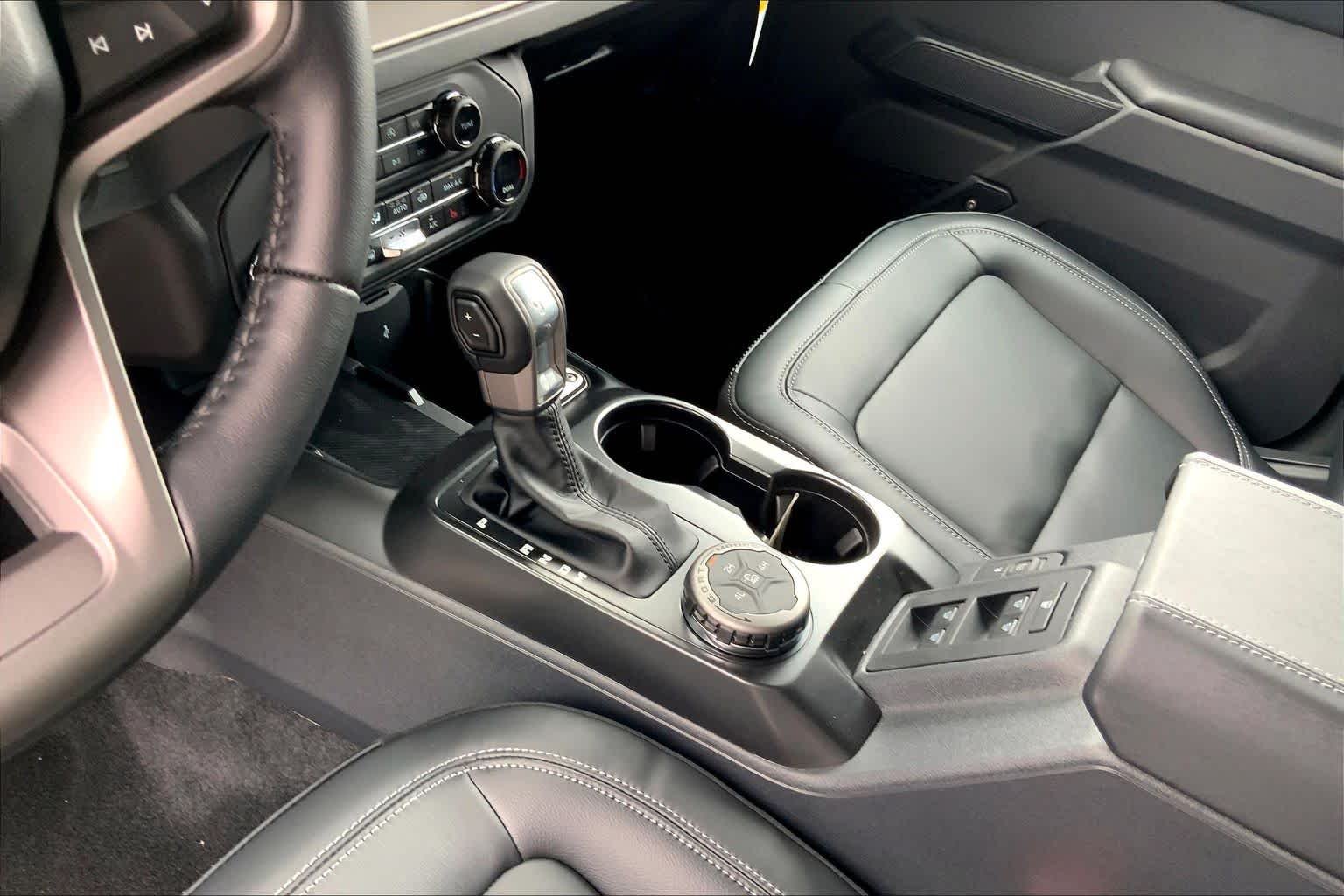 New 2026 Shadow Black Ford Outer Banks image 10