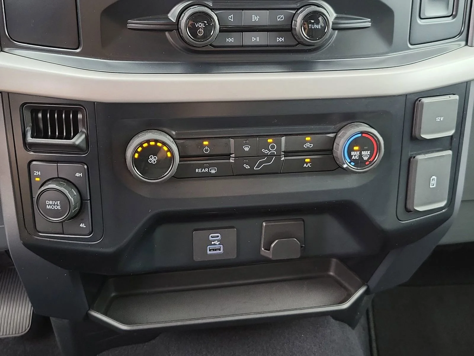 2023 Ford F-150 XL - Photo 34