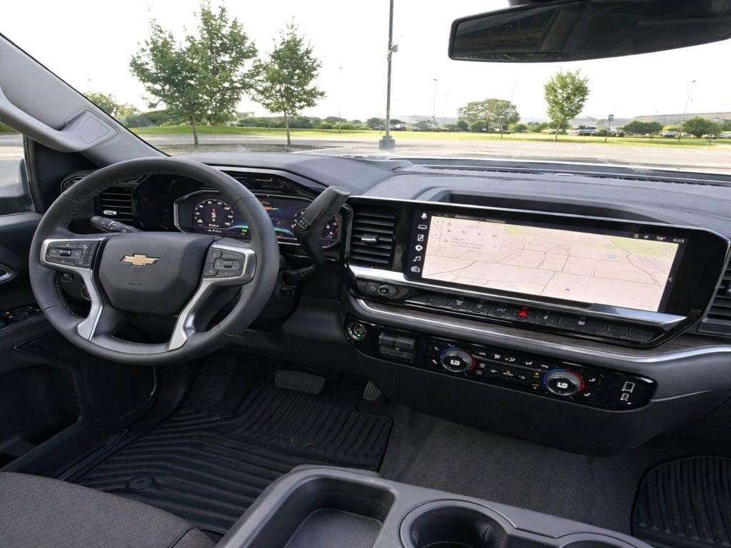 Certified Used 2025 Summit White Chevrolet LT image 20