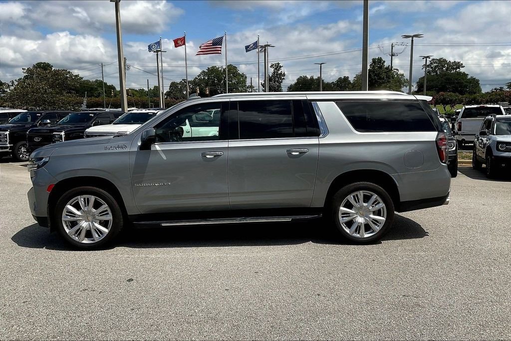 Used 2023 Sterling Gray Metallic Chevrolet High Country image 8