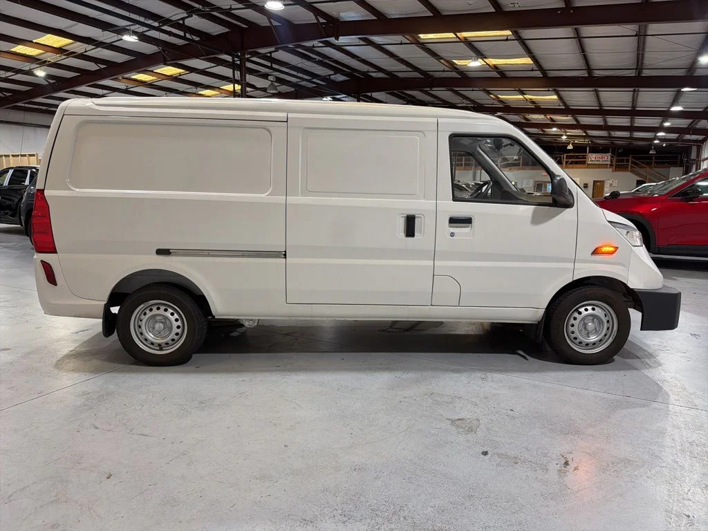 Used 2024 White MULLEN X image 4
