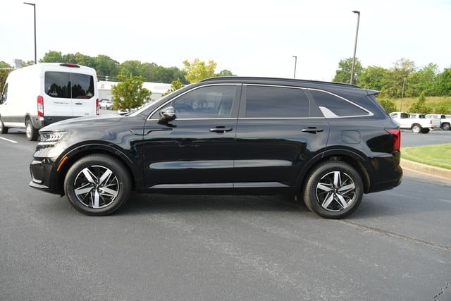 Used 2022 Black Kia EX image 4