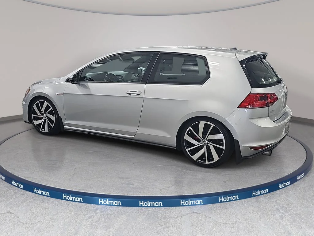 Used 2016 Silver Volkswagen S image 9