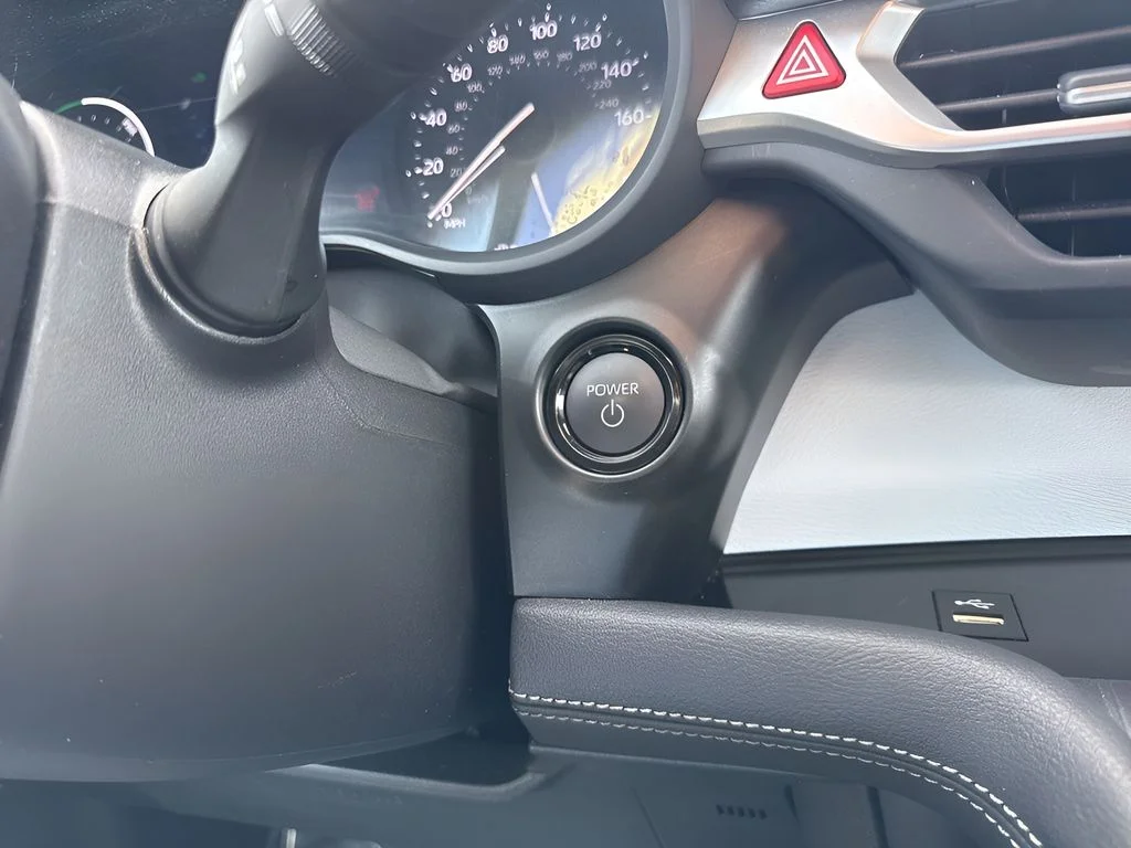 Used 2025 Silver Toyota LE image 19
