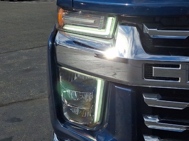 Used 2021 Blue Chevrolet LTZ image 10