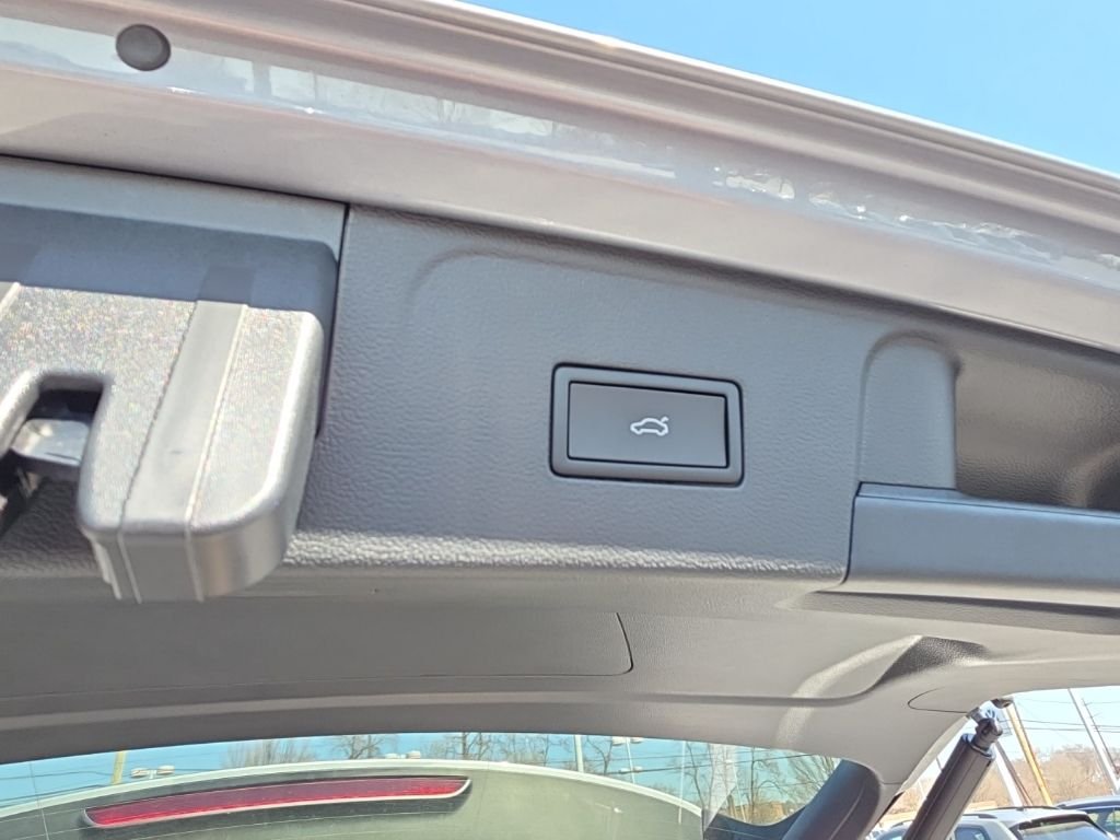 2026 Volkswagen Atlas SEL Premium R-Line - Photo 38