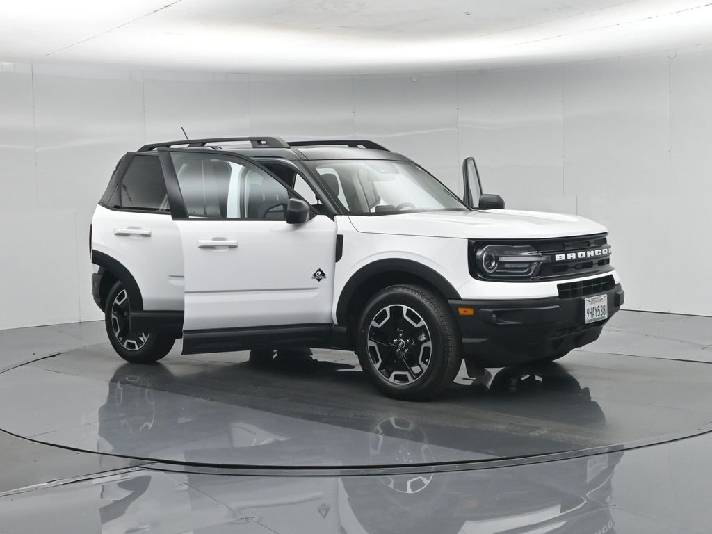 Used 2023 White Ford Outer Banks image 36