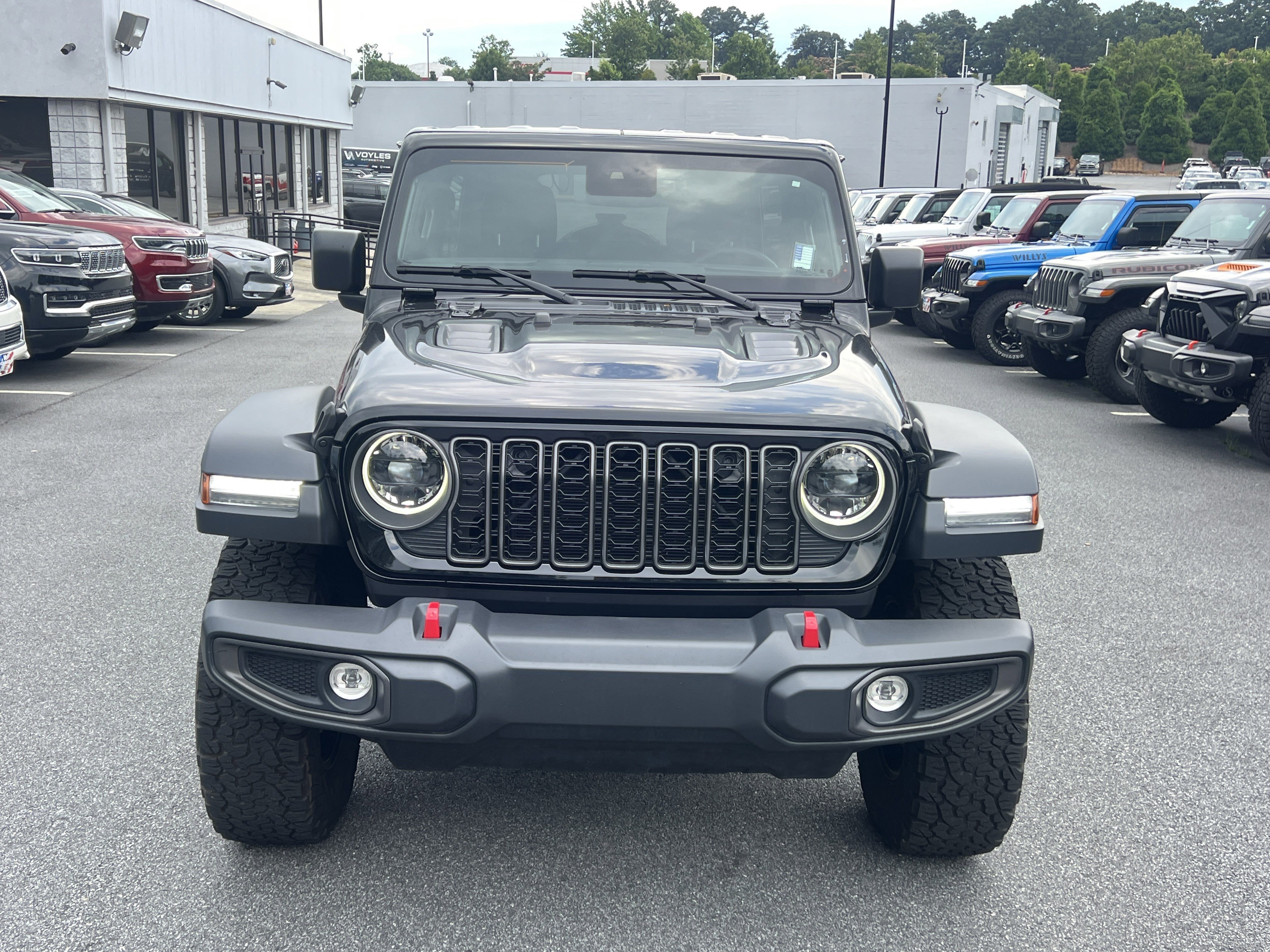 Used 2025 Black Clearcoat Jeep Rubicon image 2