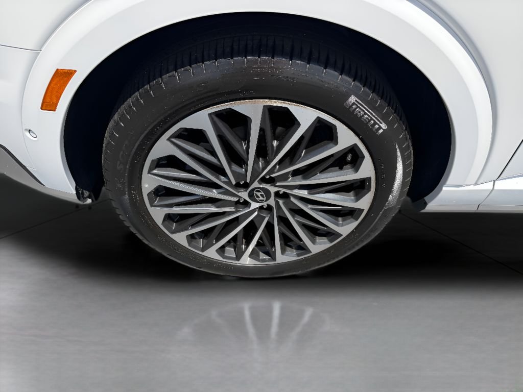Certified Used 2026 Creamy White Pearl Hyundai Calligraphy image 18