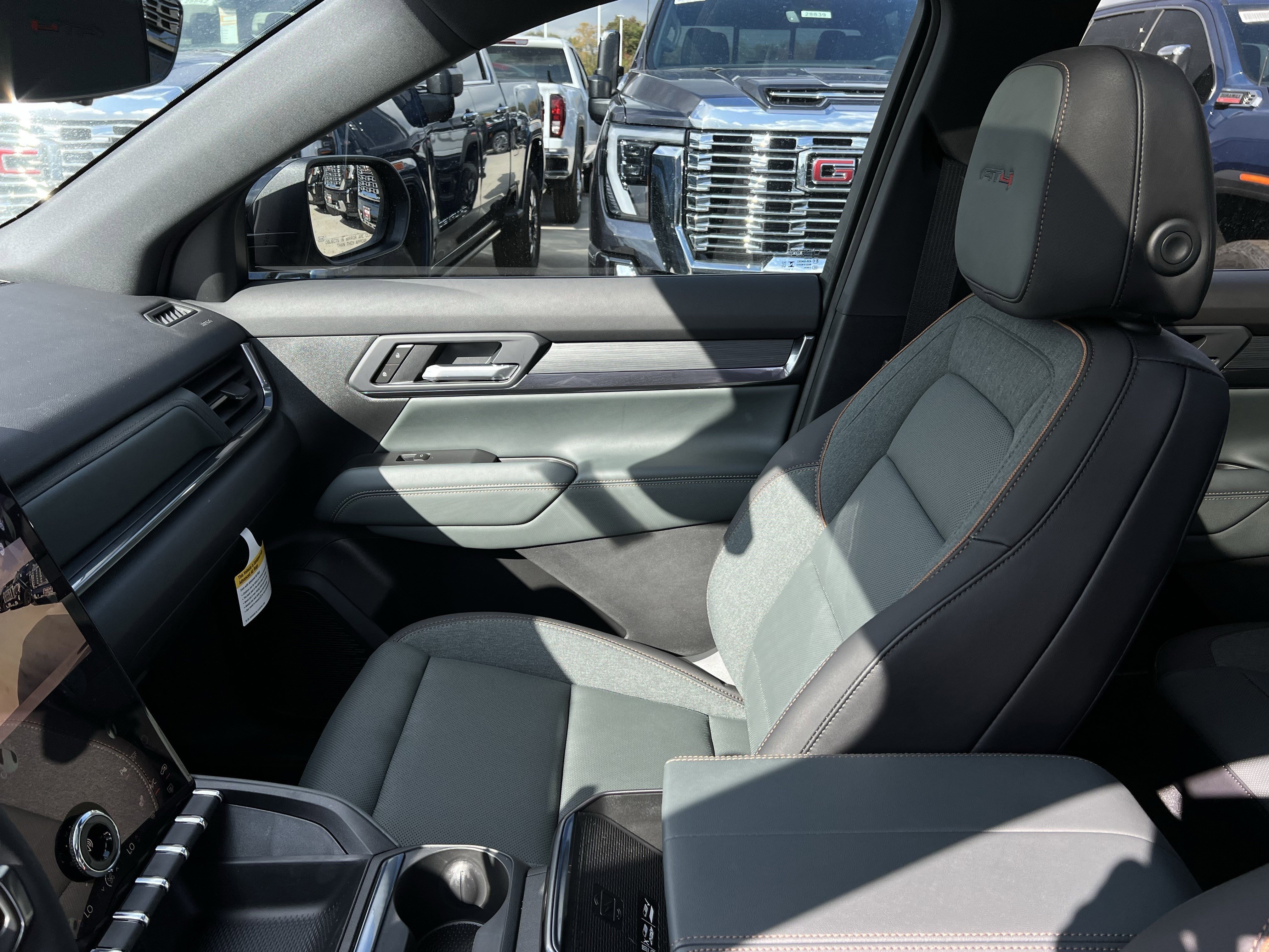 2026 GMC Terrain AT4 - Photo 22