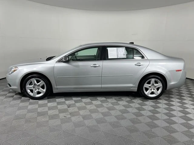 Used 2012 Silver Chevrolet LS image 4