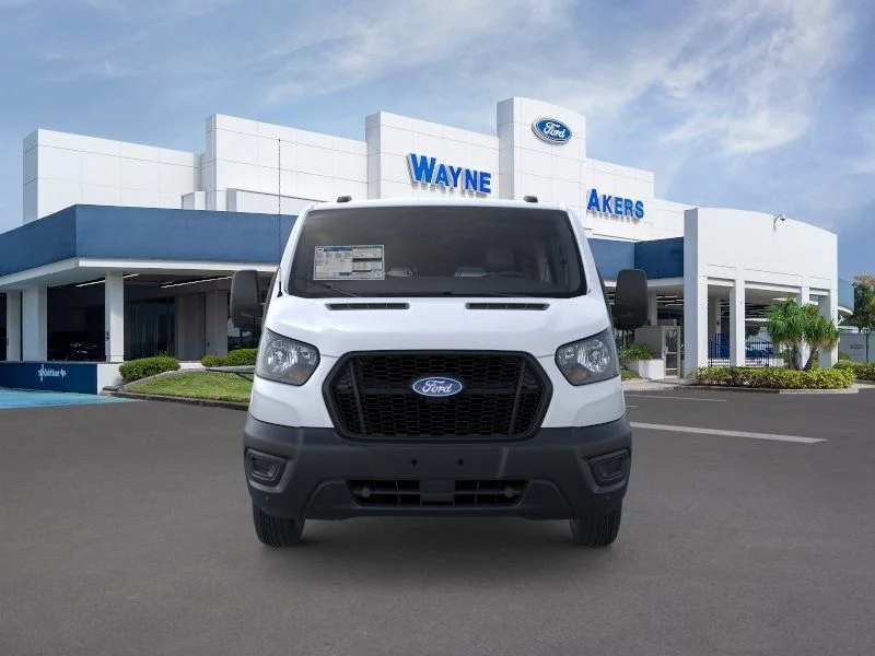 New 2026 Oxford White Ford Base image 6