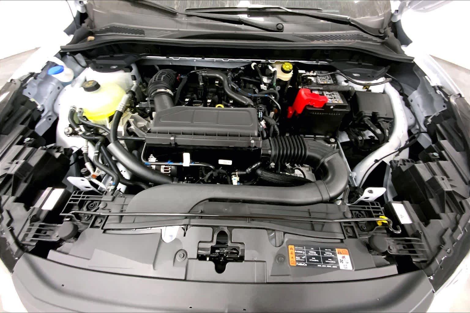 New 2026 Oxford White Ford Active® image 15