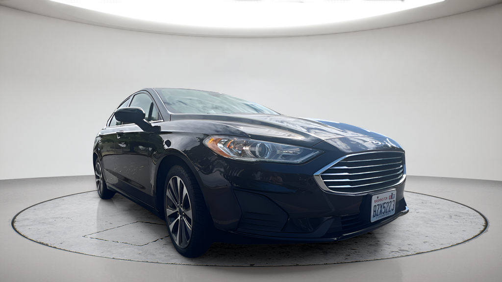 Used 2019 Black Ford SE image 1