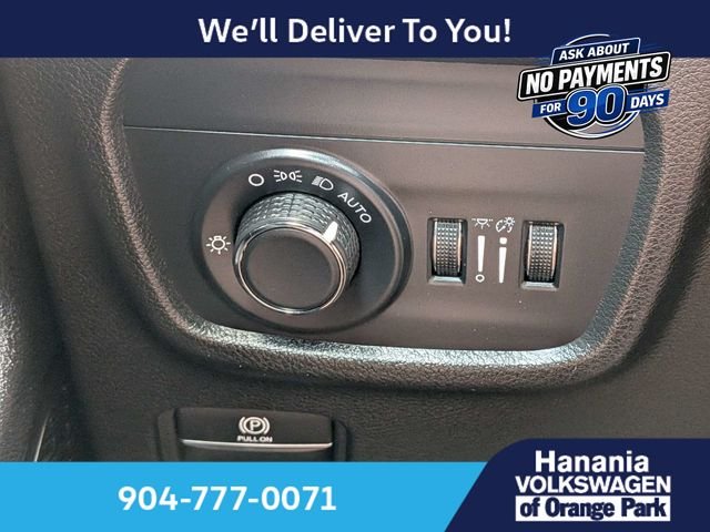 Used 2024 Gray Jeep Altitude image 26